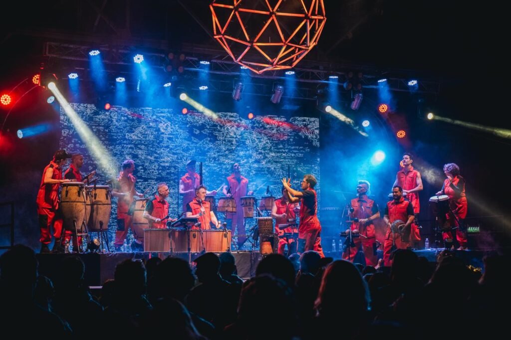 Ping pong 4×4 con Lucho Larocca, de La Bomba de Tiempo