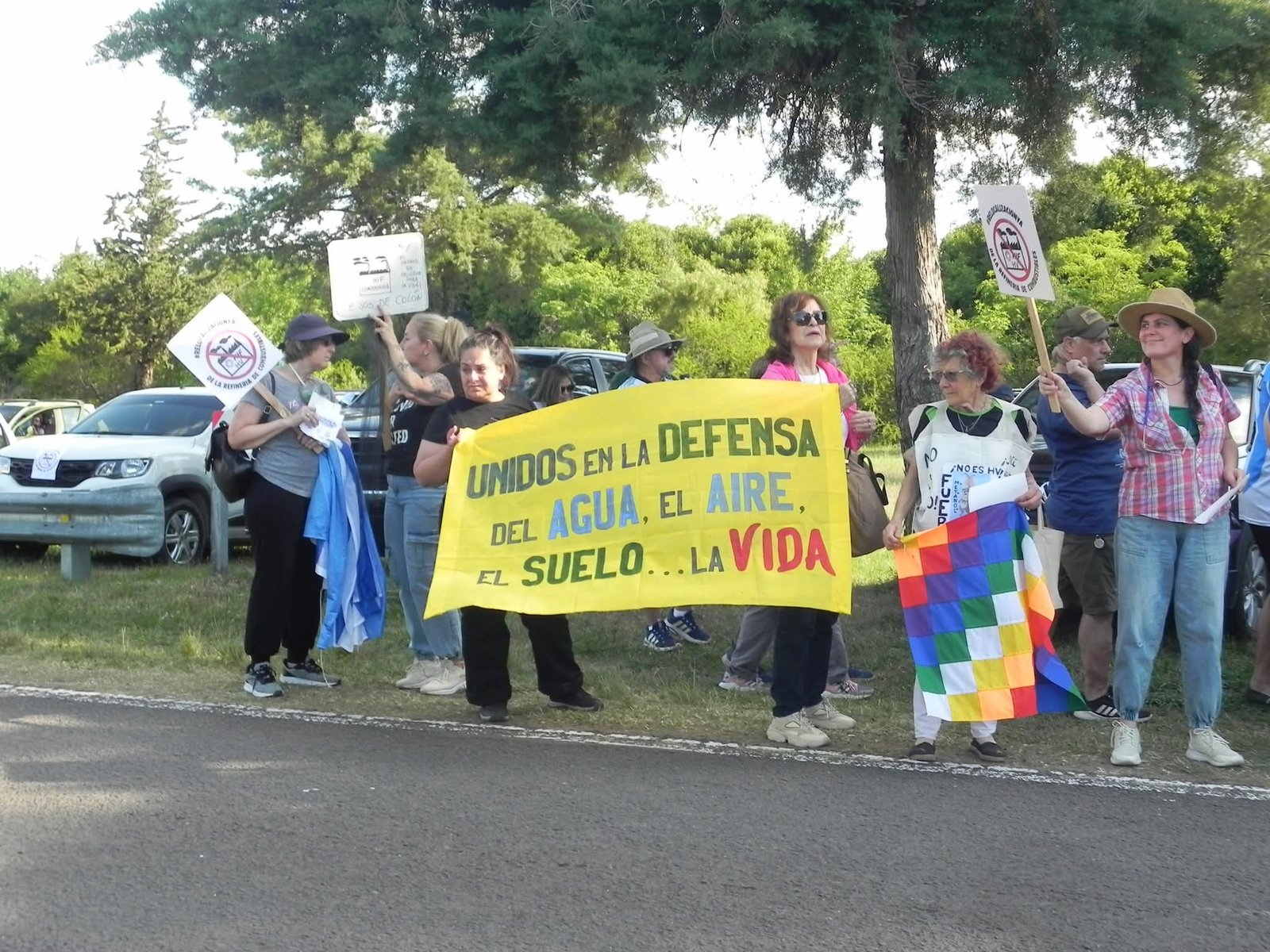 Una amenaza, al otro lado del río