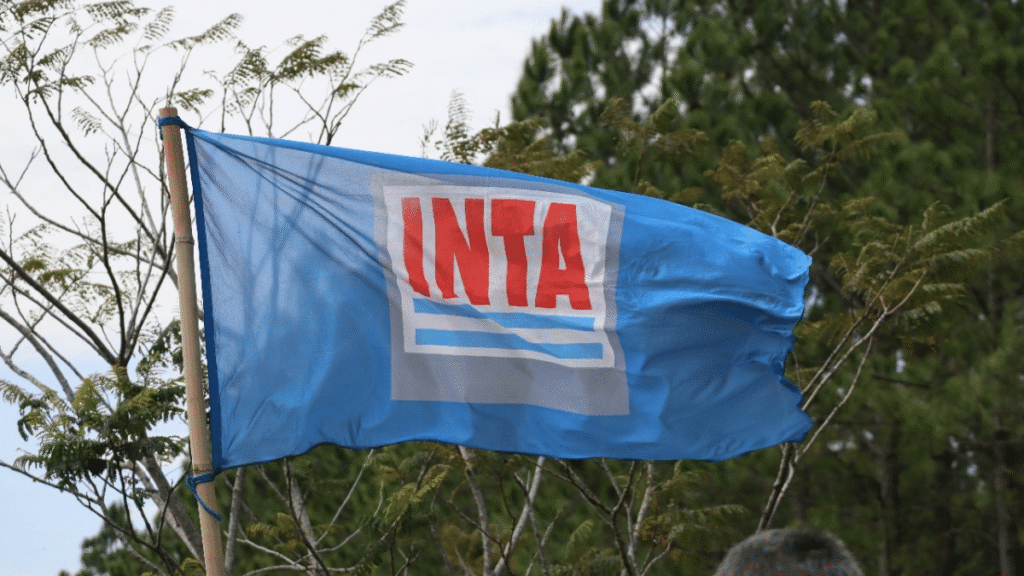 Ex ministros de Agricultura denuncian “negocio inmobiliario» detrás de la reforma del INTA