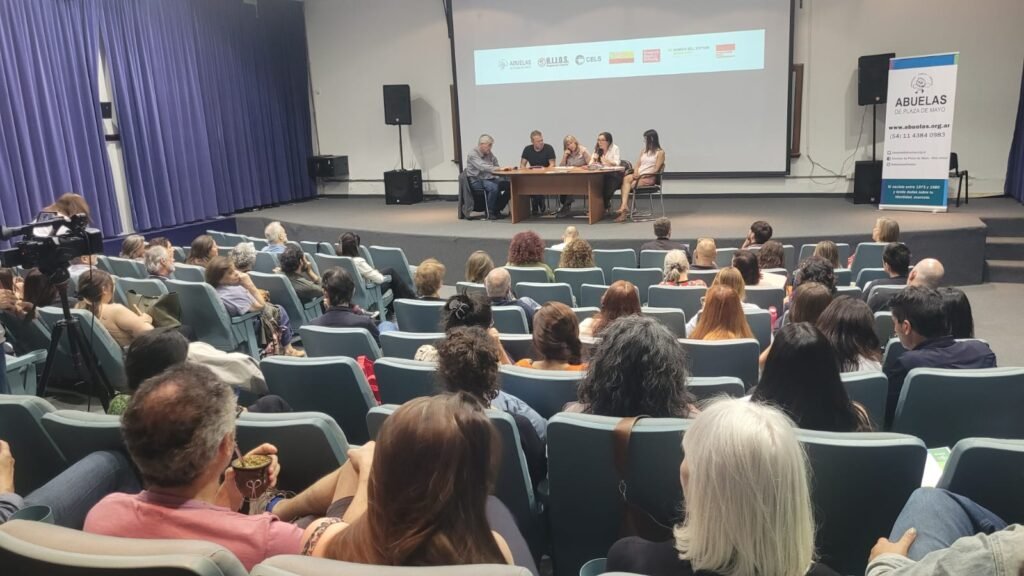 El Estado se retira, el olvido avanza: derechos humanos en la Argentina de Milei