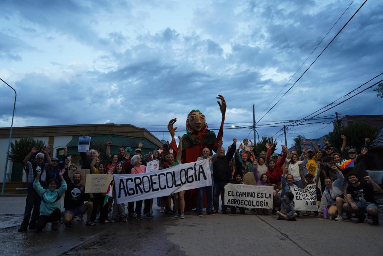 Pueblos Fumigados: un frente común contra el extractivismo 