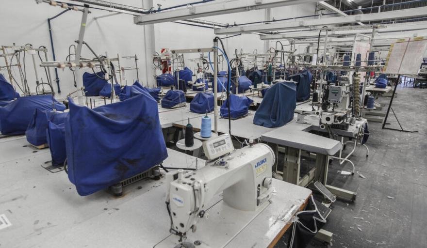 Industricidio con tonada norteña