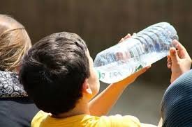 ¿Qué es un golpe de calor y cómo prevenirlo en bebés y niños?