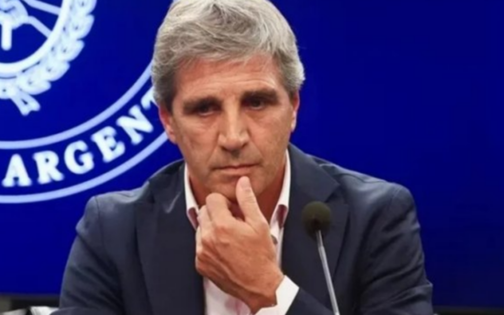 Deuda externa: cumpliendo obligaciones con materias pendientes