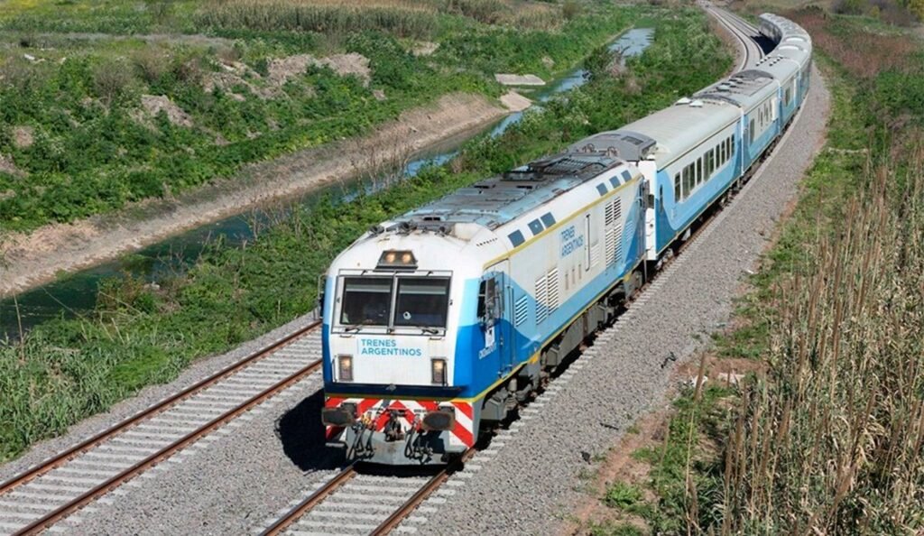 En el último año cerraron doce ramales y advierten sobre la vuelta de ciudades fantasma 