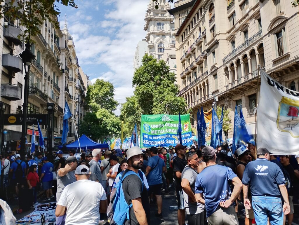 Marcha obrera contra la reforma laboral 