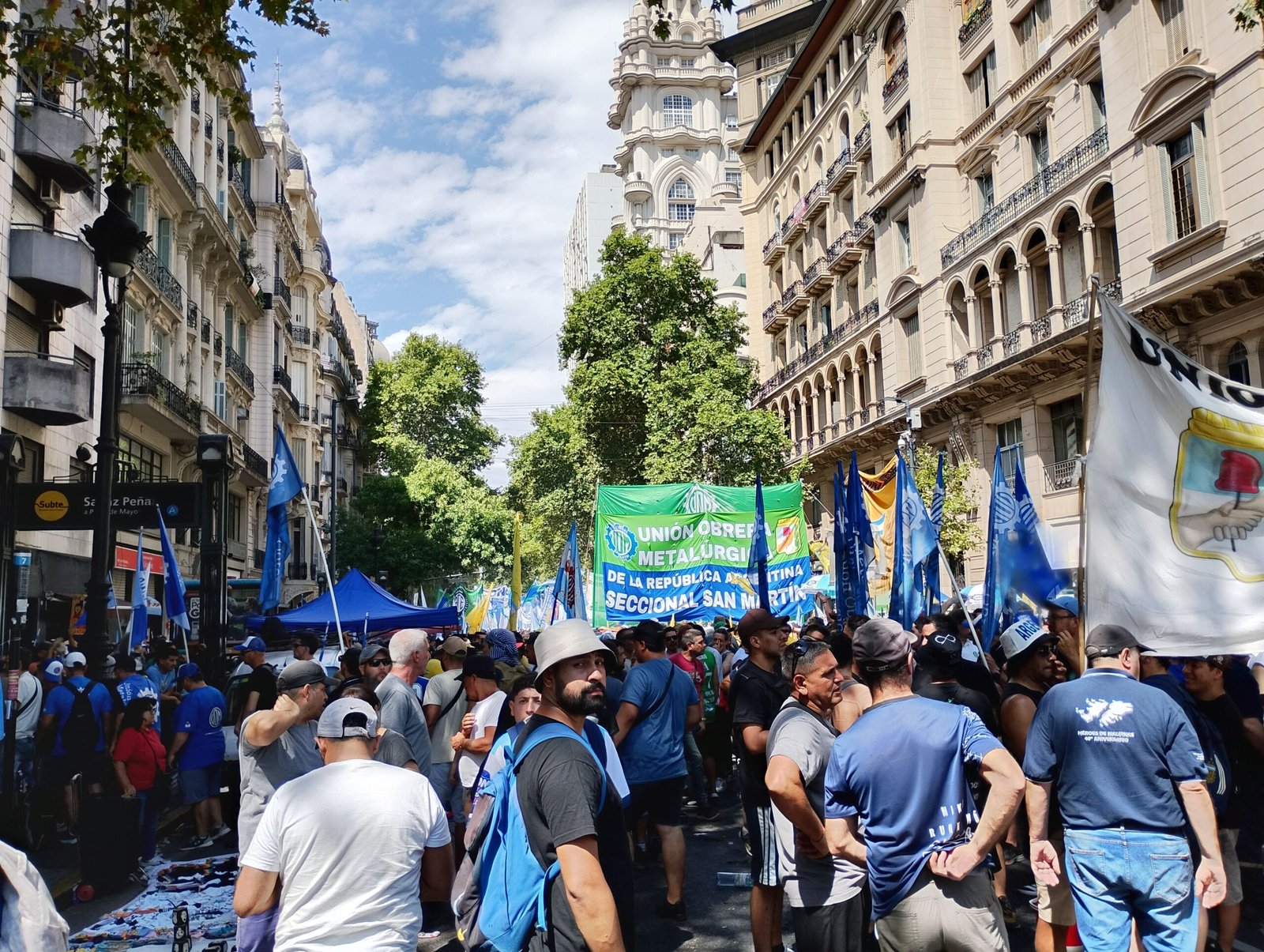 Marcha obrera contra la reforma laboral 