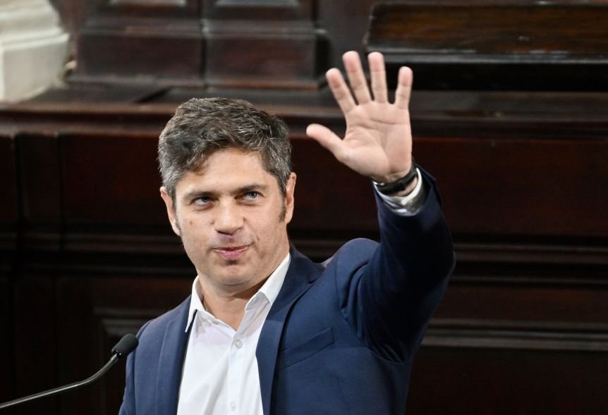 Kicillof en la Legislatura: cinco anuncios y una respuesta política al negacionismo