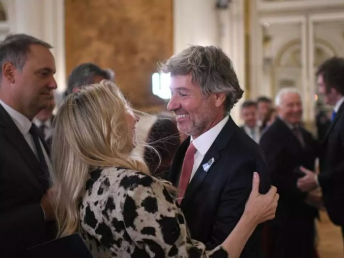 Mapas en llamas: del estrecho de Ormuz a las góndolas argentinas