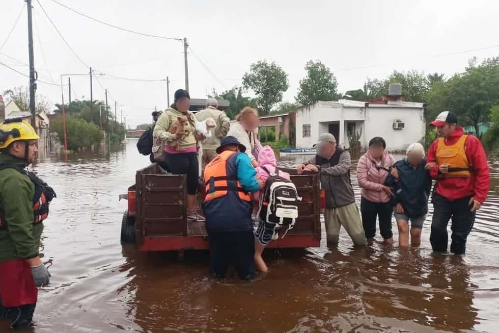 Tucumán: exceso de lluvias y de carancheo político