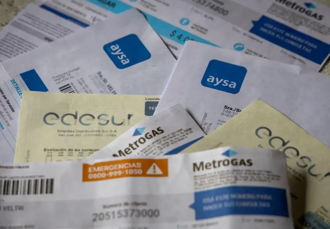 Abril bajo presión: los aumentos que impactan en el bolsillo