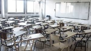 Universidades paralizadas en demanda por salarios y funcionamiento