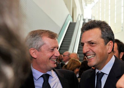 Massa no habla con nadie y habla con todos 