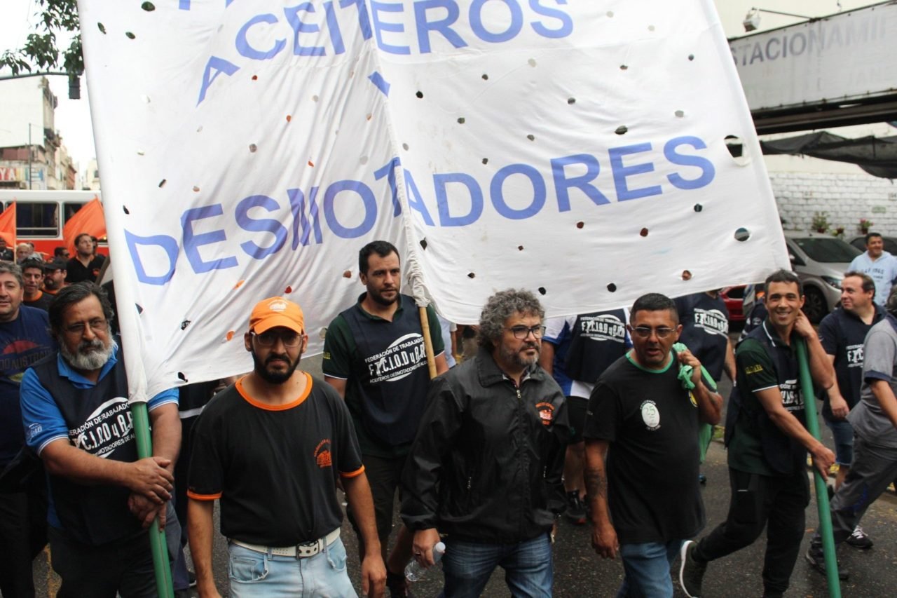 1° de Mayo: un programa obrero con el salario en el centro