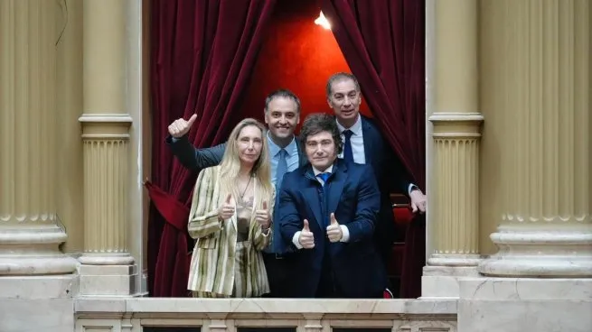 Blindajes, internas y un mundo que no deja de doler