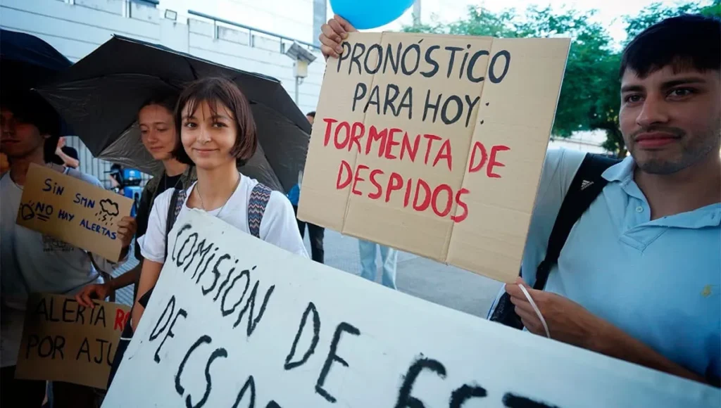 CIima de época: despidos en el Servicio Meteorológico