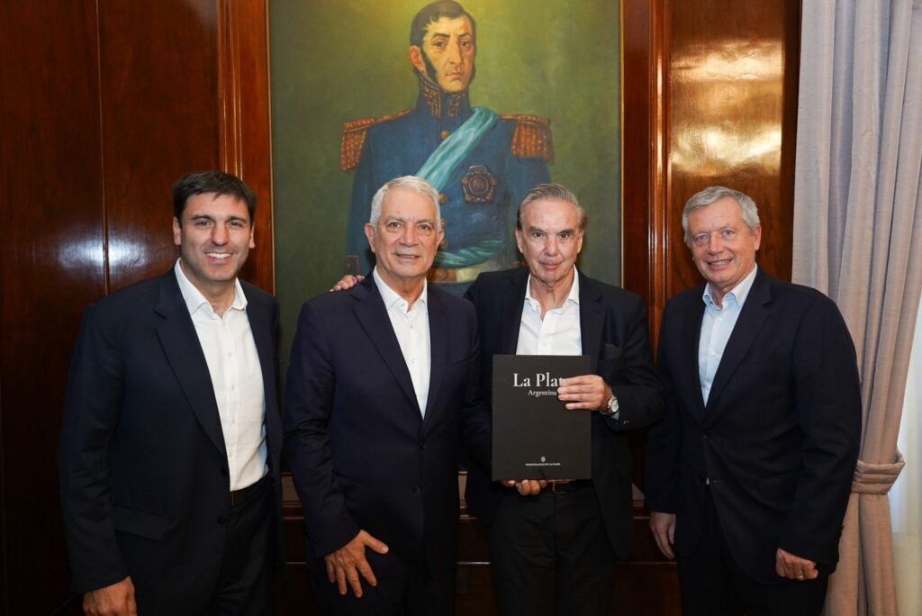 Pichetto, Monzó y Alak agitan un armado de centro