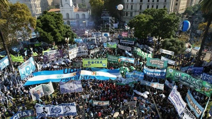 La avanzada judicial para blindar la reforma laboral pone en riesgo la estrategia de la CGT
