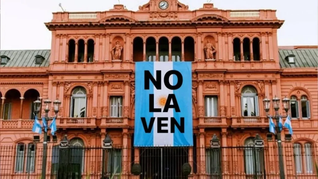 Ojos ciegos, oídos sordos