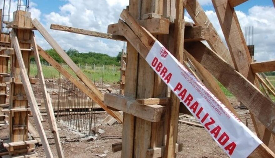 La construcción en crisis: cuando el relato oficial choca contra la realidad