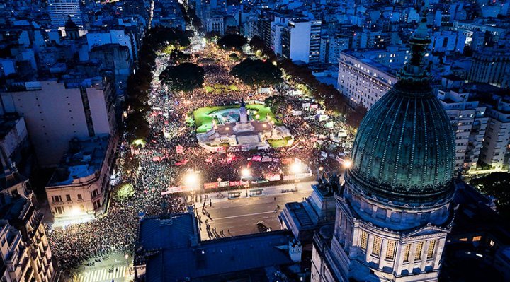 Ni Una Menos volvió a ganar las calles contra los femicidios y el “antifeminismo de Estado”