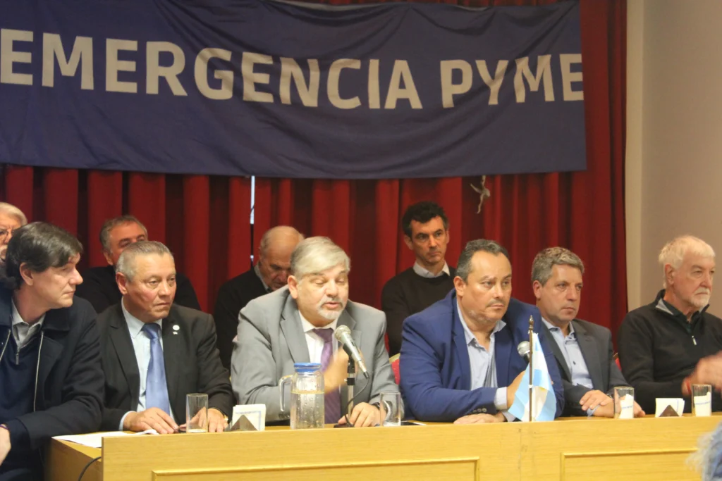 “No hay más plata para aguantar”: más de cien empresarios reclaman la ley de emergencia PyME