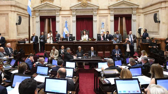 Senado: el gobierno no tuvo los votos para la ley de tierras, pero cerró filas con la casta judicial