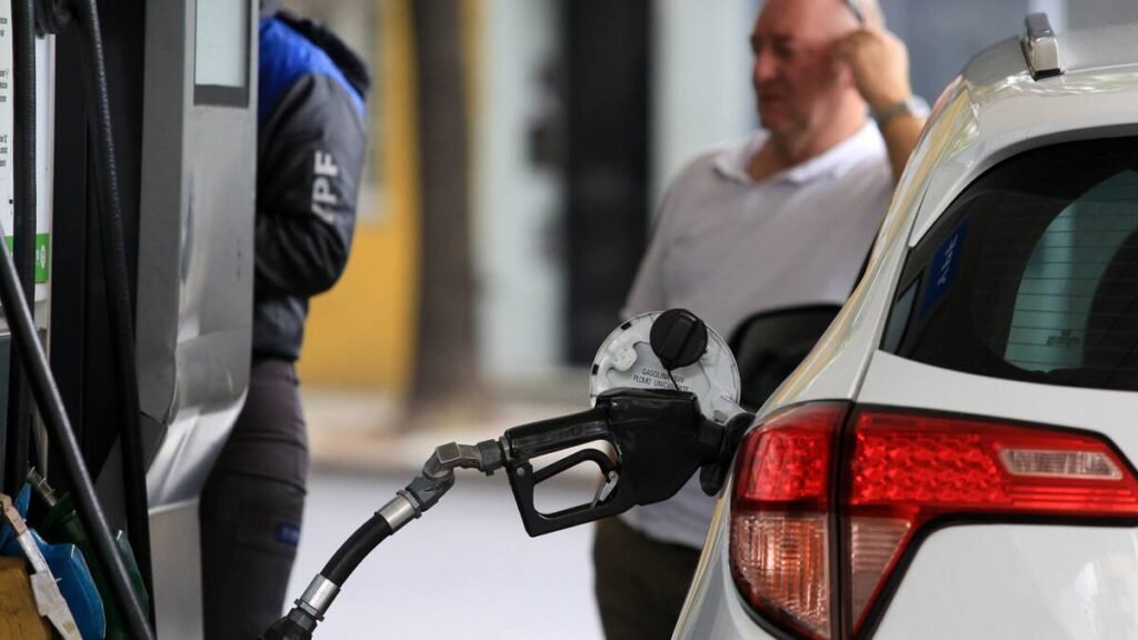 Un aumento del 558%: la nafta como motor del ajuste