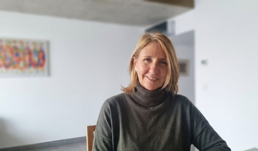 Criar hoy, según Paula Mayorga: límites, pantallas, frustraciones y tiempo pleno