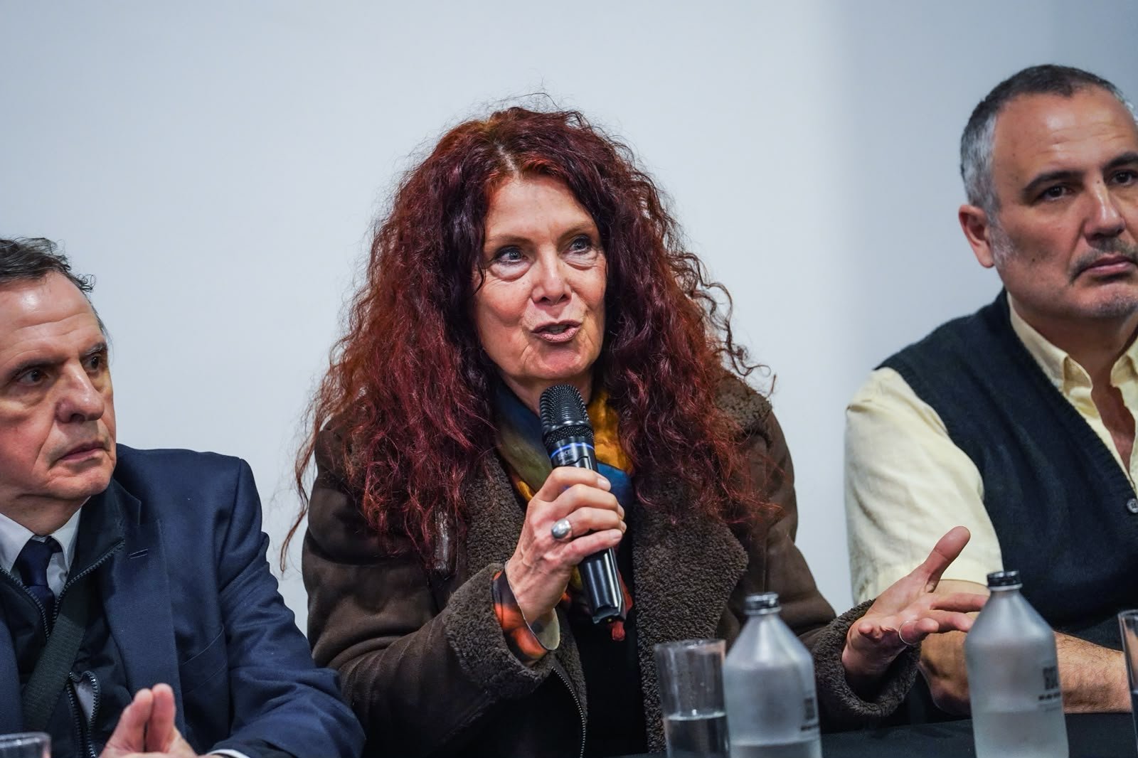 Katja Alemann: “Debemos dejar de refundar todo el tiempo este país y trabajar en políticas de estado”