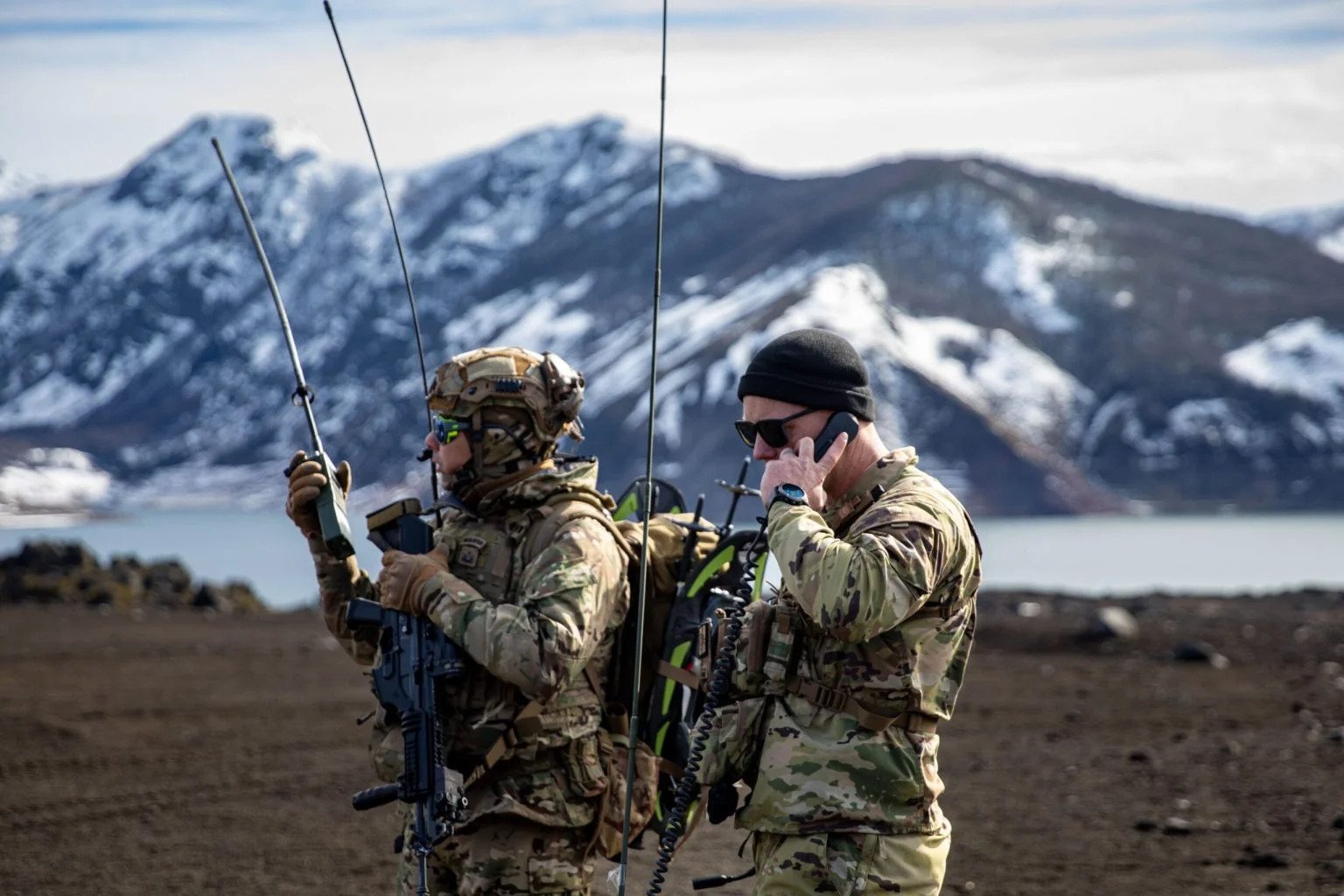 Denuncian rotación permanente de marines estadounidenses en unidades militares de Tierra del Fuego