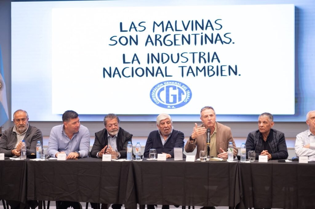 Los sindicatos preparan un escenario de protestas en la previa de León XIV