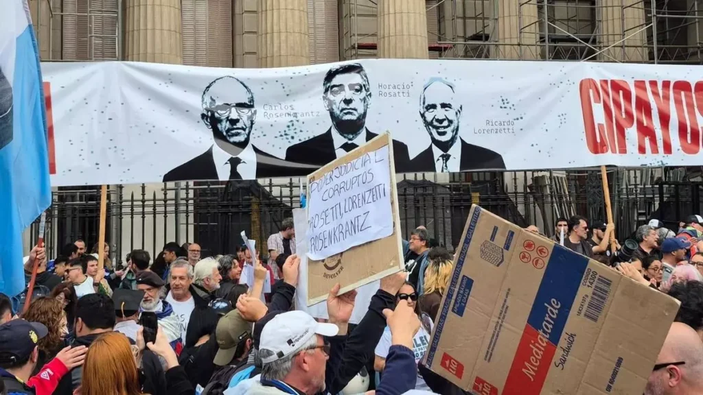 Protestas por la ley de tierras