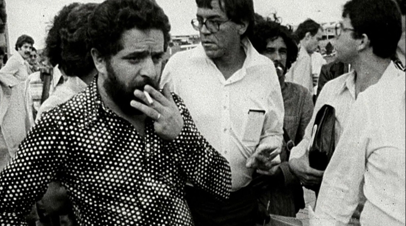 Picada cultural: los compañeros de un trabajador apodado Lula