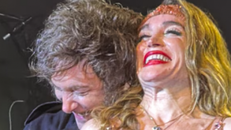 697a01a272a03_480_640!