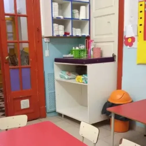 La caída de la natalidad vacía los jardines de infantes