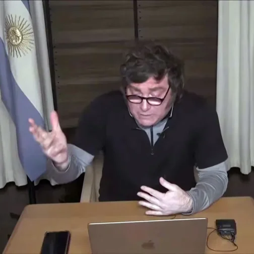 Milei deja que la Corte gobierne por él