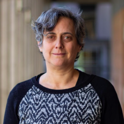 Esperanza Casullo: “Merecemos vivir vidas humanas y plenas”