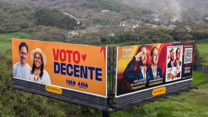 Este anuncio muestra las vallas publicitarias de la segunda vuelta de las elecciones presidenciales de Colombia de 2026, enfrentando al progresista Iván Cepeda y al derechista Abelardo de la Espriella.