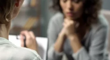 Entre la ley y la práctica: la formación en salud mental en disputa