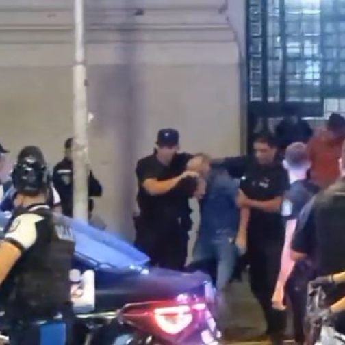 Postergarían la reforma a la Ley de Glaciares mientras en Mendoza detuvieron a nueve personas por manifestarse 