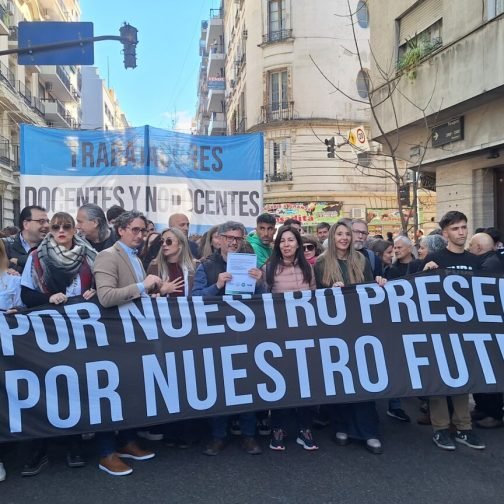 La lucha no es sólo por presupuesto, sino entre un modelo de universidad elitista y otro democrático