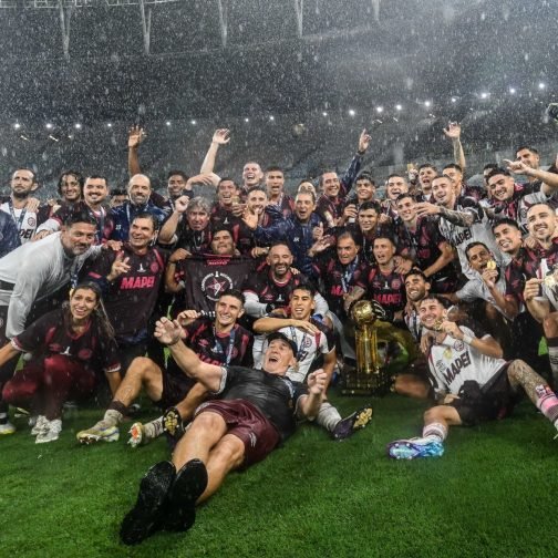 «Luz, agua y miedo nunca tuve»: Lanús dio el golpe histórico en el Maracaná