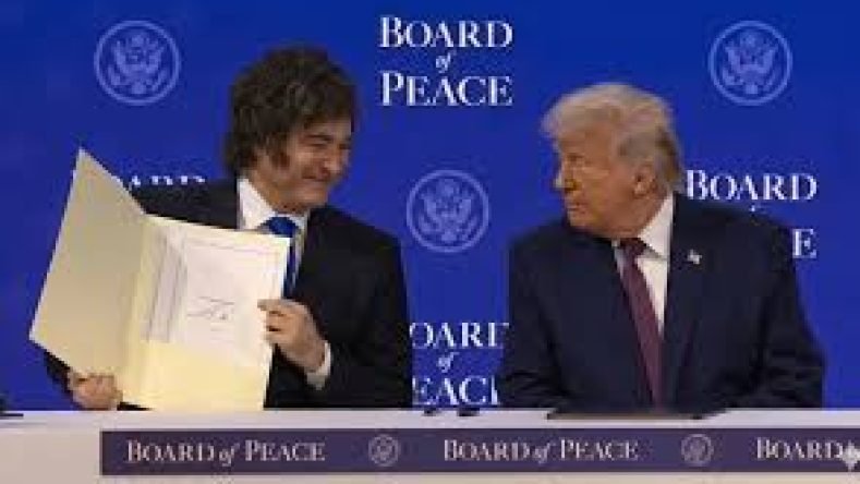 Milei firma el ingreso al Board of Peace