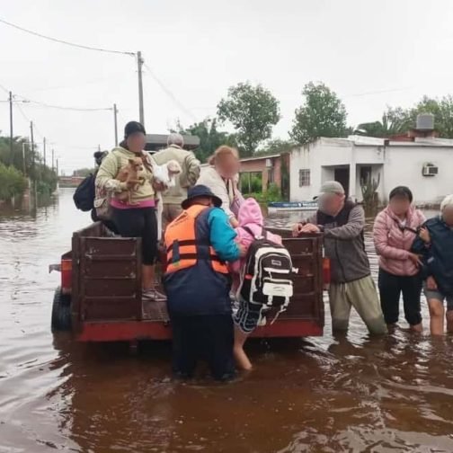 Tucumán: exceso de lluvias y de carancheo político