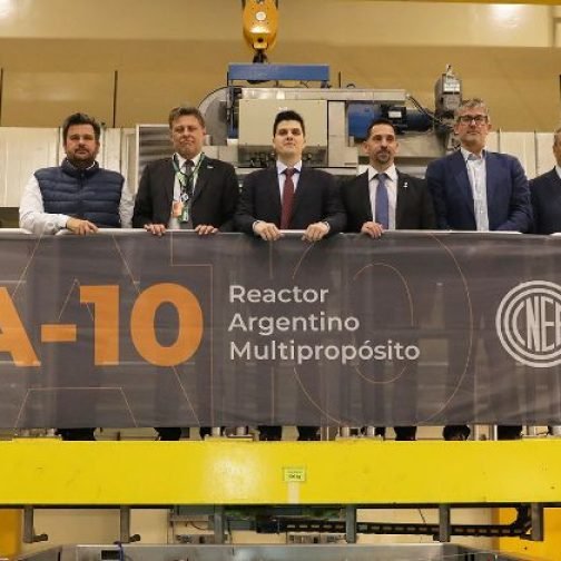 Reactor nuclear RA-10: el gobierno anunció su funcionamiento en 2027 con más dudas que certezas