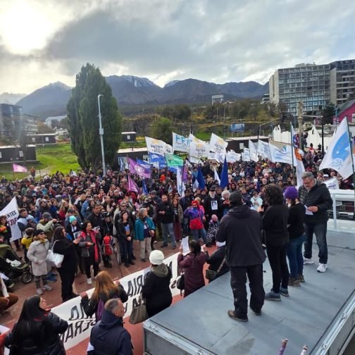 Histórica movilización en el punto más austral de la memoria