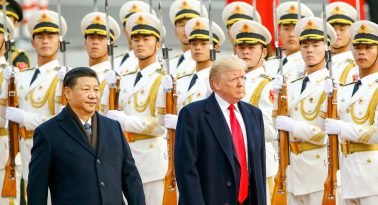 Donald Trump en Pekín: Alfombra roja y límites claros