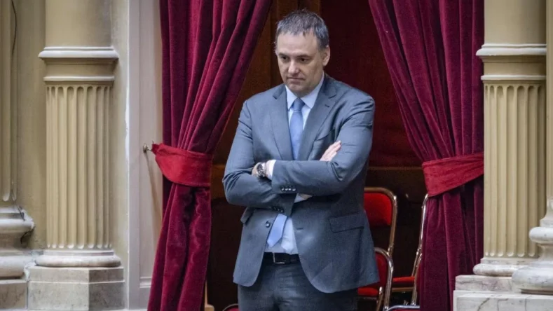 adorni-congreso