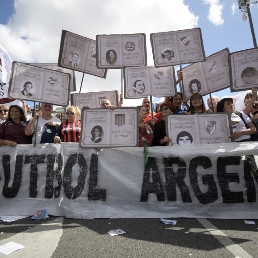 Fútbol: los mendocinos siguen arriba, River y Boca ganan y los clubes hacen memoria por el 24 de marzo
